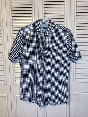 Izod Navy and White Gingham Short-Sleeve Button-Down Shirt